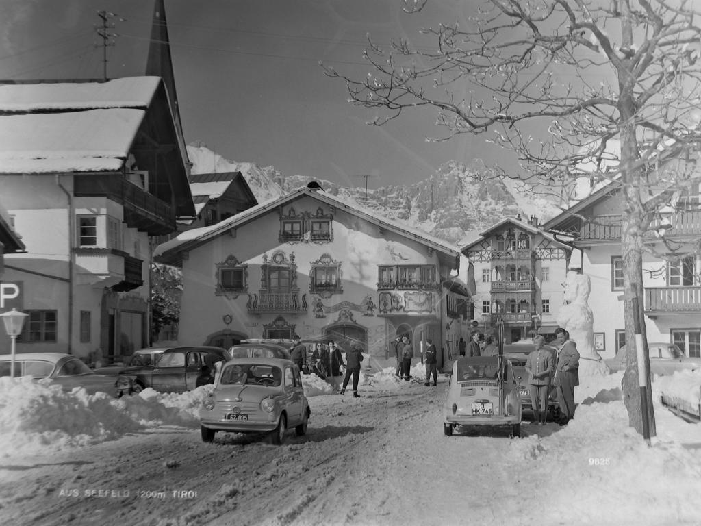 Landhaus Charlotte Am Geigenbuehel -Apartments Seefeld in Tirol Buitenkant foto