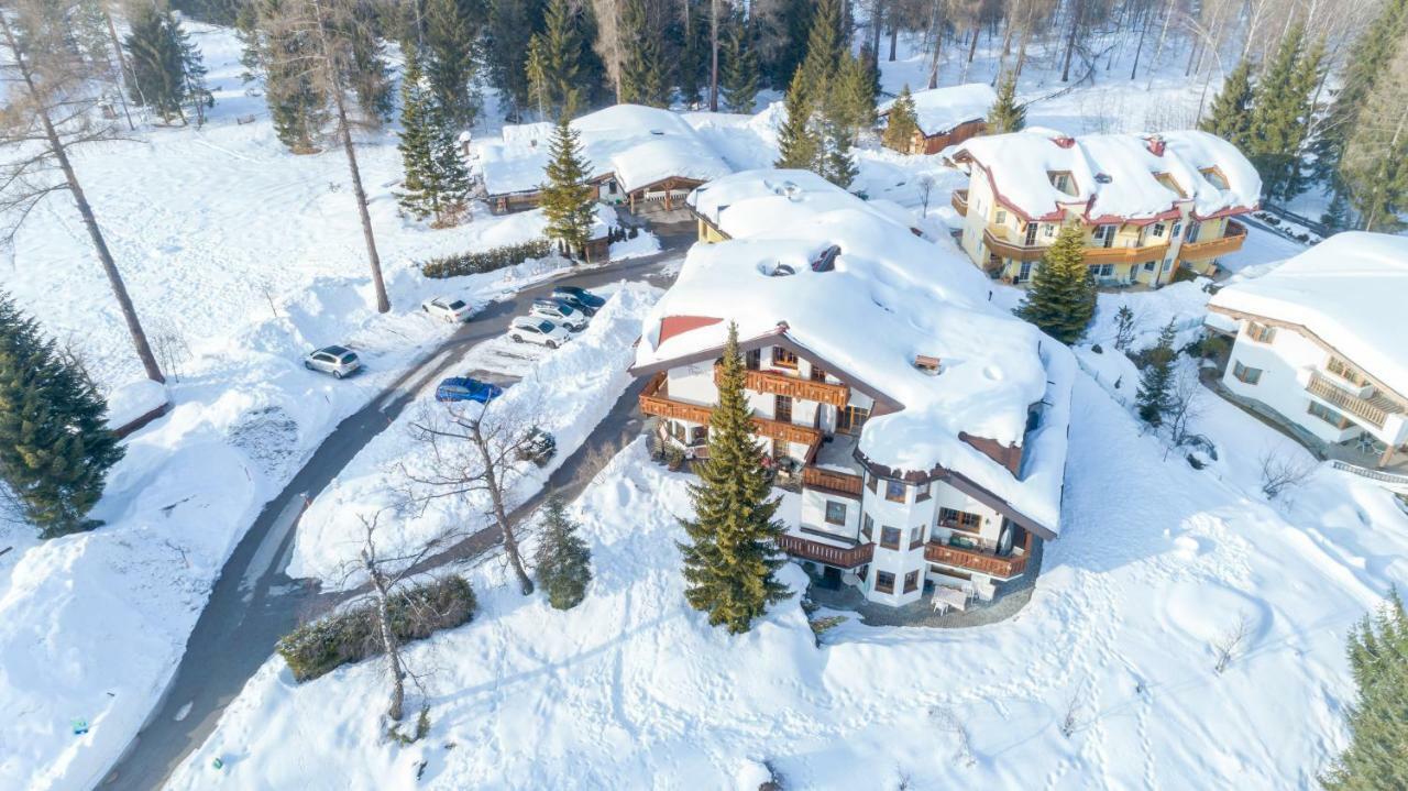 Landhaus Charlotte Am Geigenbuehel -Apartments Seefeld in Tirol Buitenkant foto